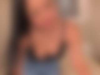 Live cam show with NinaMichelleX - Public on sexylive.show