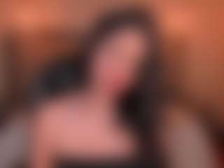 Live cam show with NinaMichelleX - Public on intimatelivegirls.com