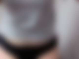 Live cam show with giseelleee - MILF on crypto-cams
