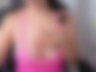 giseelleee MILF webcam performer live streaming