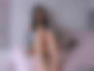 Live cam show with SweeetMay - Average on Camversity