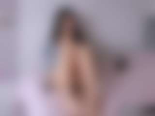 Live cam show with SweeetMay - Average on Lustler
