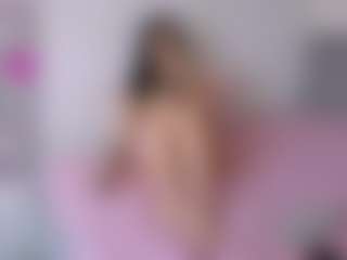 Live cam show with SweeetMay - Athletic on makecum.org