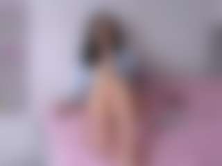 Live cam show with SweeetMay - Smoking on madthumbs