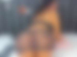 AlejandraSaenz2's Live Sex Cam Show
