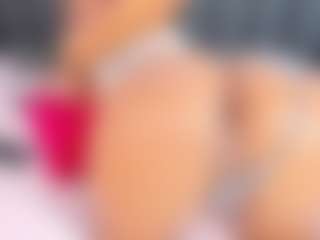 AlejandraSaenz2's Live Sex Cam Show