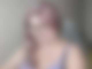 Live cam show with DianaCrystal - Glasses on SmokeAndPoke