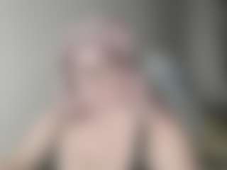 Live cam show with DianaCrystal - Glasses on Camsoda.co