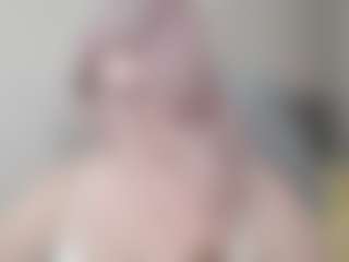 Live cam show with DianaCrystal - Spy Granny on instabang