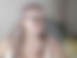 DianaCrystal's Live Sex Cam Show