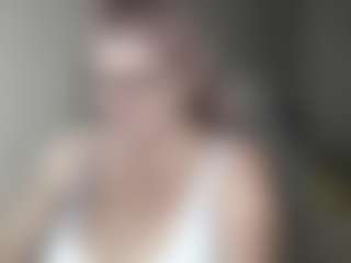 Live cam show with DianaCrystal - Middle Aged on Camsoda