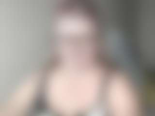 Live cam show with DianaCrystal - Middle Aged on Camsoda
