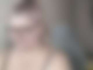 DianaCrystal's Live Sex Cam Show