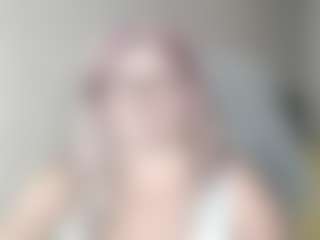 Live cam show with DianaCrystal - Mature on Gym Cam Girls