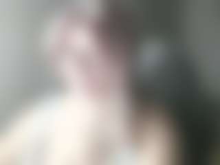 Live-Cam-Show mit DianaCrystal - Granny MILF auf Camsoda