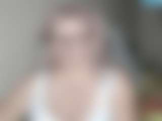 DianaCrystal's Live Sex Cam Show