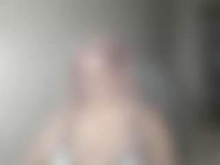 Эротическая трансляция с DianaCrystal — Middle Aged на Camsoda