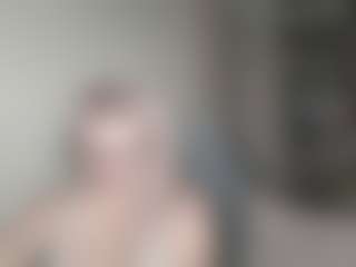 Live cam show with DianaCrystal - Glasses on SinfulBabes
