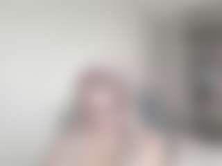 Live cam show with DianaCrystal - Glasses on iamadamtest123.com
