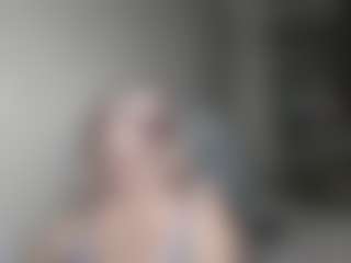 Live cam show with DianaCrystal - Granny MILF on liverealitysex.com