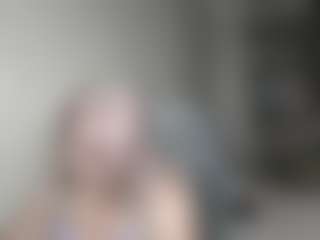 DianaCrystal's Live Sex Cam Show