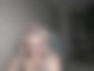 Live cam show with DianaCrystal - Granny Blonde Hair on Dare Cams