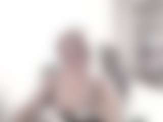 Live cam show with DianaCrystal - Granny MILF on Fling VIP Chat