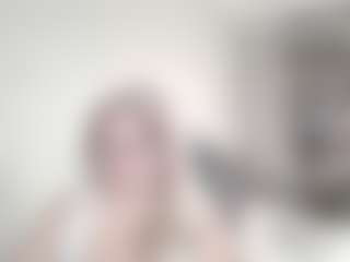 Live cam show with DianaCrystal - Mature on Camsoda