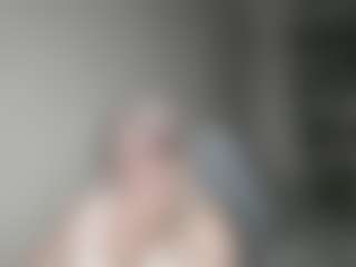 DianaCrystal's Live Sex Cam Show