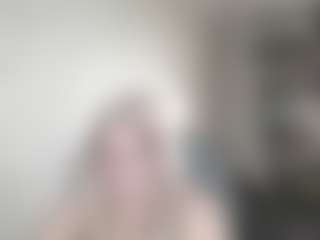 Live cam show with DianaCrystal - Middle Aged on Camiplay Live
