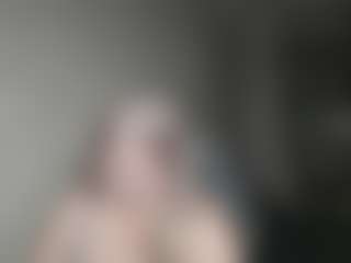 Live cam show with DianaCrystal - Middle Aged on Camsoda