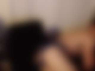 iFUKwitchuu's Live Sex Cam Show
