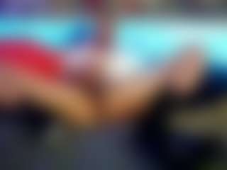 slitLUTpup's Live Sex Cam Show