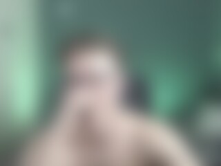 Live cam show with VINI-B-BLACK - Blonde Hair on Uber Horny