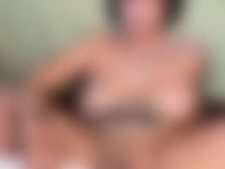 bunnylovesrope's Live Sex Cam Show