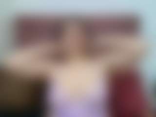 Live cam show with kerly - Brown Eyes Blonde Hair on Camsoda