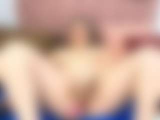 Live cam show with kerly - Blonde Hair Middle Aged on Dolls Live