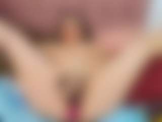 Live-Cam-Show mit kerly - Blonde Hair Big Tits auf Camsoda