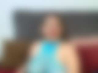 Live cam show with kerly - Brown Eyes Mature on Dolls Live