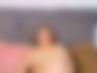 Live cam show with kerly - Blonde Hair Middle Aged on Camsoda