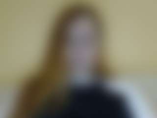 zarared MILF webcam performer live streaming