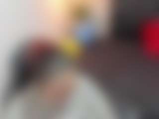 Live cam show with BIG BBW - Double Penetration on live18s.com