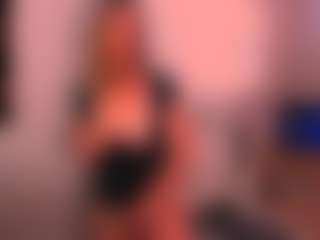 britteebee's Live Sex Cam Show