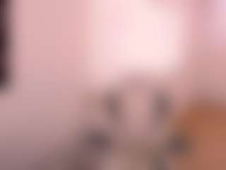 Live cam show with britteebee - Blonde Hair Middle Aged on MyBangCams