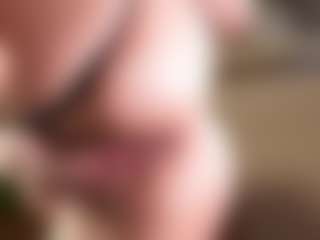 Alice Shazaham's Live Sex Cam Show