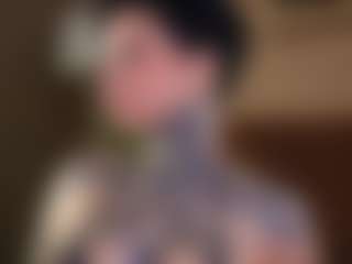 Alice Shazaham's Live Sex Cam Show