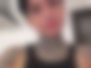 Cam Show en direct de Alice Shazaham
