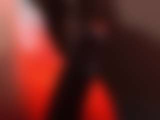 Live cam show with Alice Shazaham - Tattoos Curvy on chickslive.net