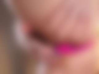 Alice Shazaham's Live Sex Cam Show