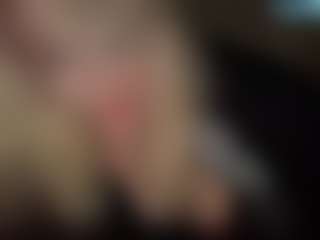 Crumslut's Live Sex Cam Show